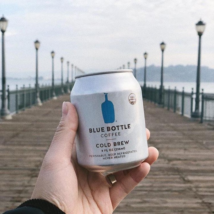 自動販賣機同實體店一樣,會出售當季相關產品