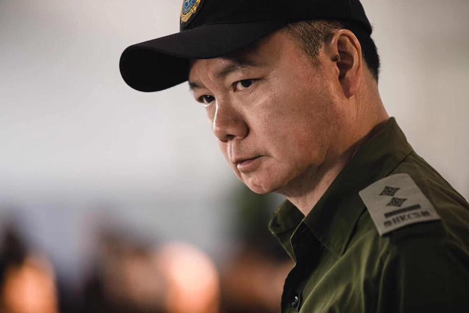 雖然生計受影響，艾威仍不惜花光積蓄，為太太先後做3次大手術支付費用。