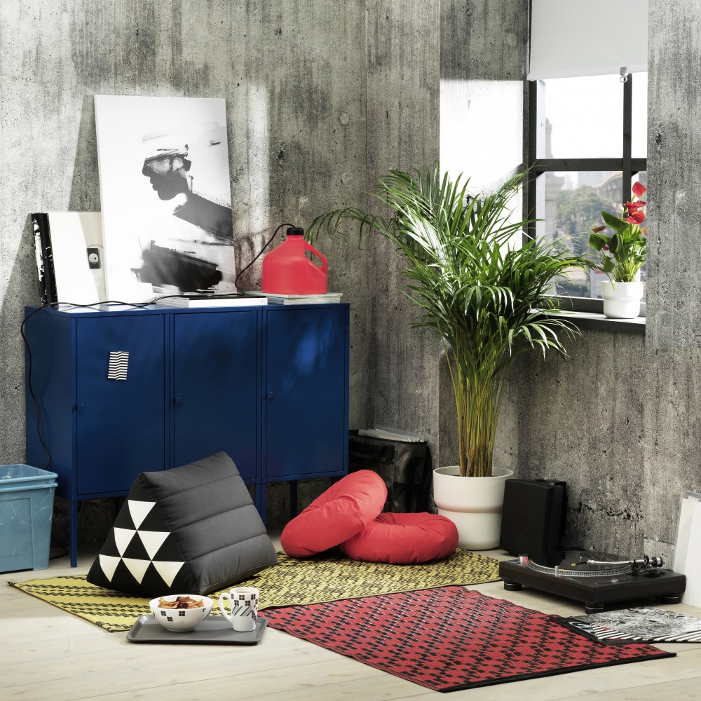 系列由泰國時裝設計品牌 Greyhound Original 設計