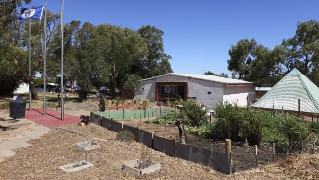 因為新冠肺炎疫情,赫特河公國經濟大受打擊。