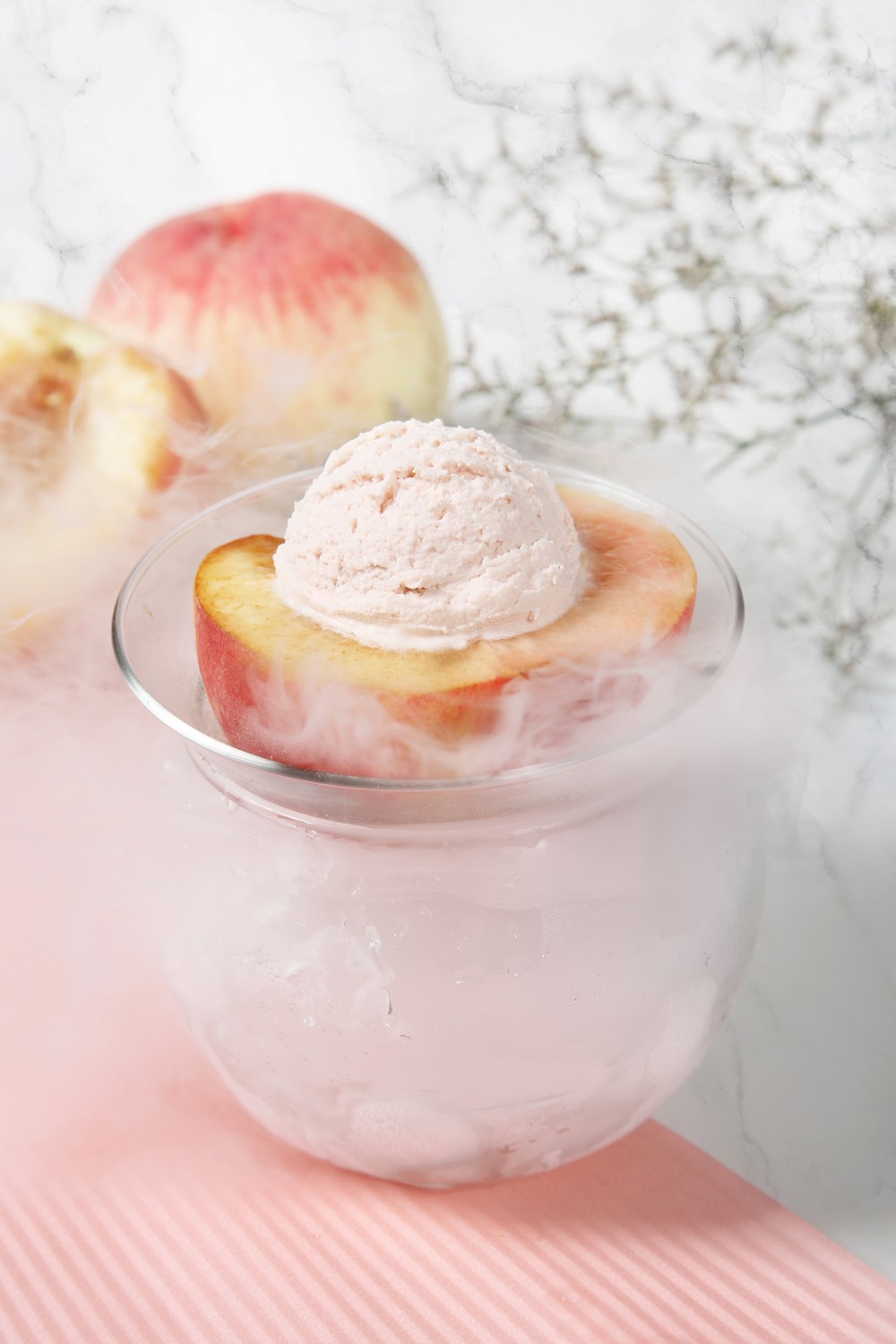 山梨白桃伴白桃雪葩