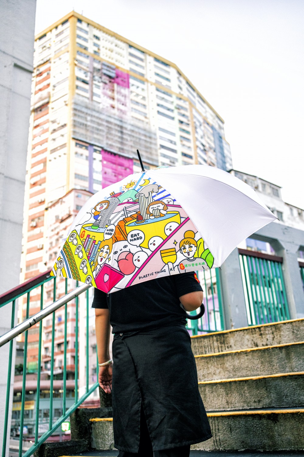 譚仔聯乘本地插畫師推出18款限定「譚仔遮遮