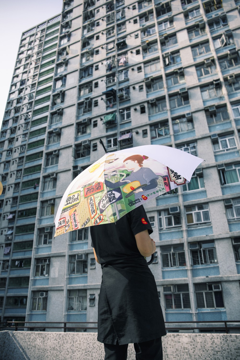 譚仔聯乘本地插畫師推出18款限定「譚仔遮遮