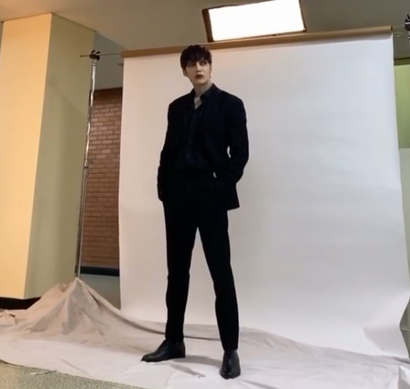 崔振赫憑大熱韓劇《繼承者們》開始為人熟悉