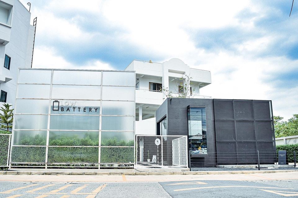 Lowbattery Coffee成為當地人最近人氣爆燈嘅打卡熱點！