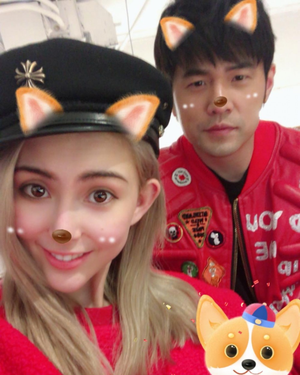 周杰倫右邊臉離奇地無咗一忽