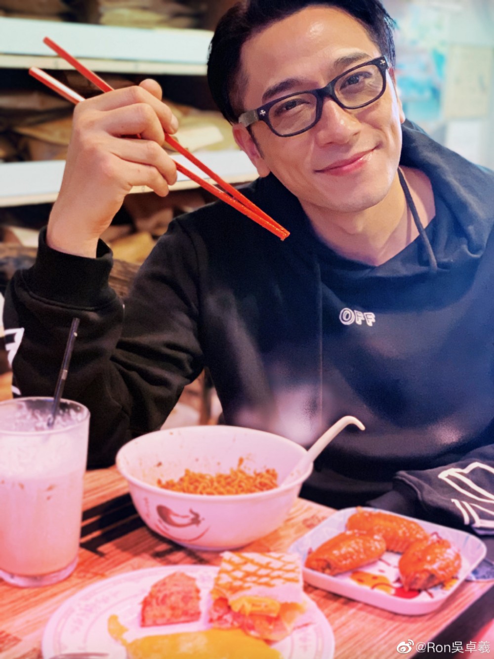Ron更手持兩個物業,其中一個$900萬購入單位已升值至超過$1,700萬,另一個單位亦喺3年內供完。