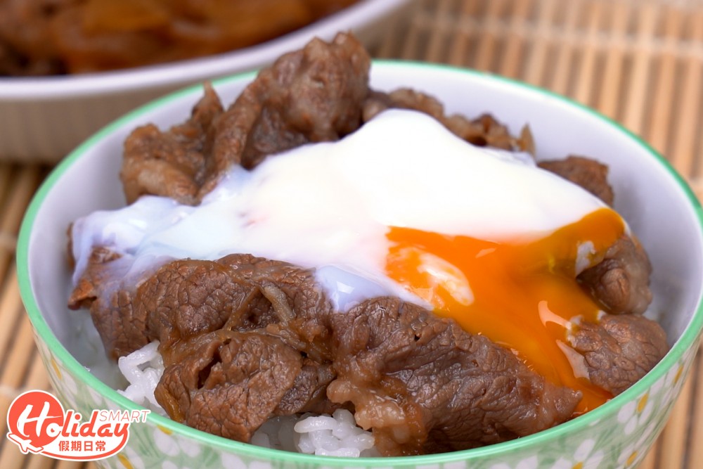 最後加入溫泉蛋,食落更香滑。
