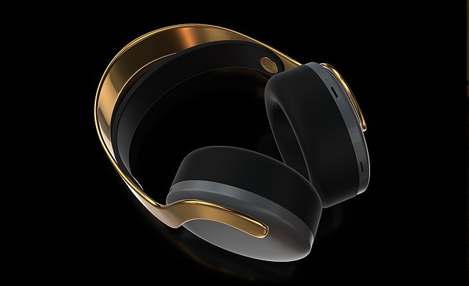 每套版本各自限量生產250套，將提供全球免運費及保養服務。