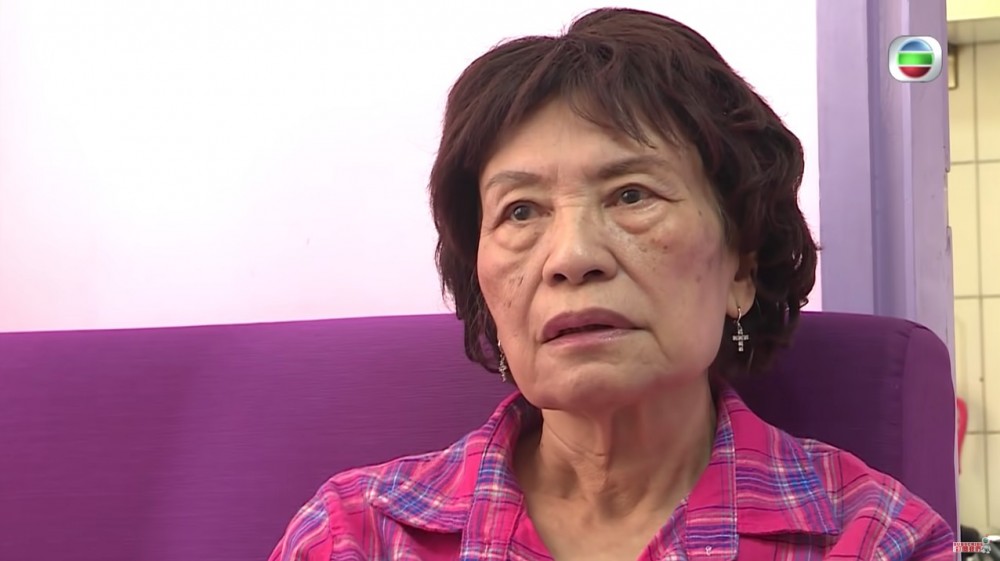 余慕蓮單身又無兒無女,出院後變獨居老人,靠朋友照顧