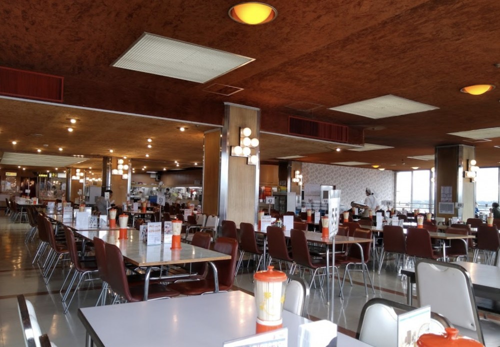 每張檯上都有筷子筒!勁搞笑呀~