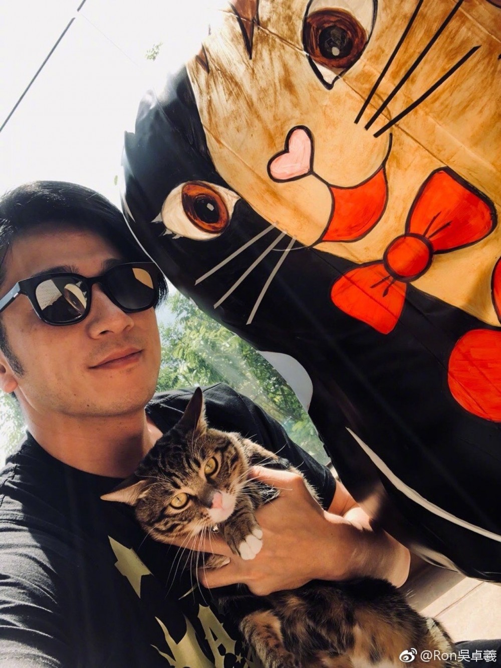 吳卓羲仲係暖男一名!佢喺生日當日低調行善,捐錢畀動物庇護義工組織,用作年老患病毛孩醫療經費之用。