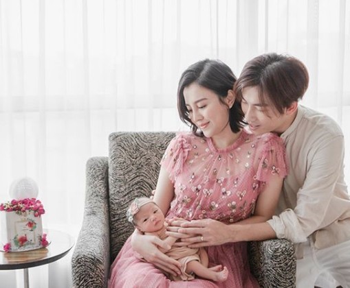 雨僑羅力威 8 月榮升父母，誕下女兒 Harper。