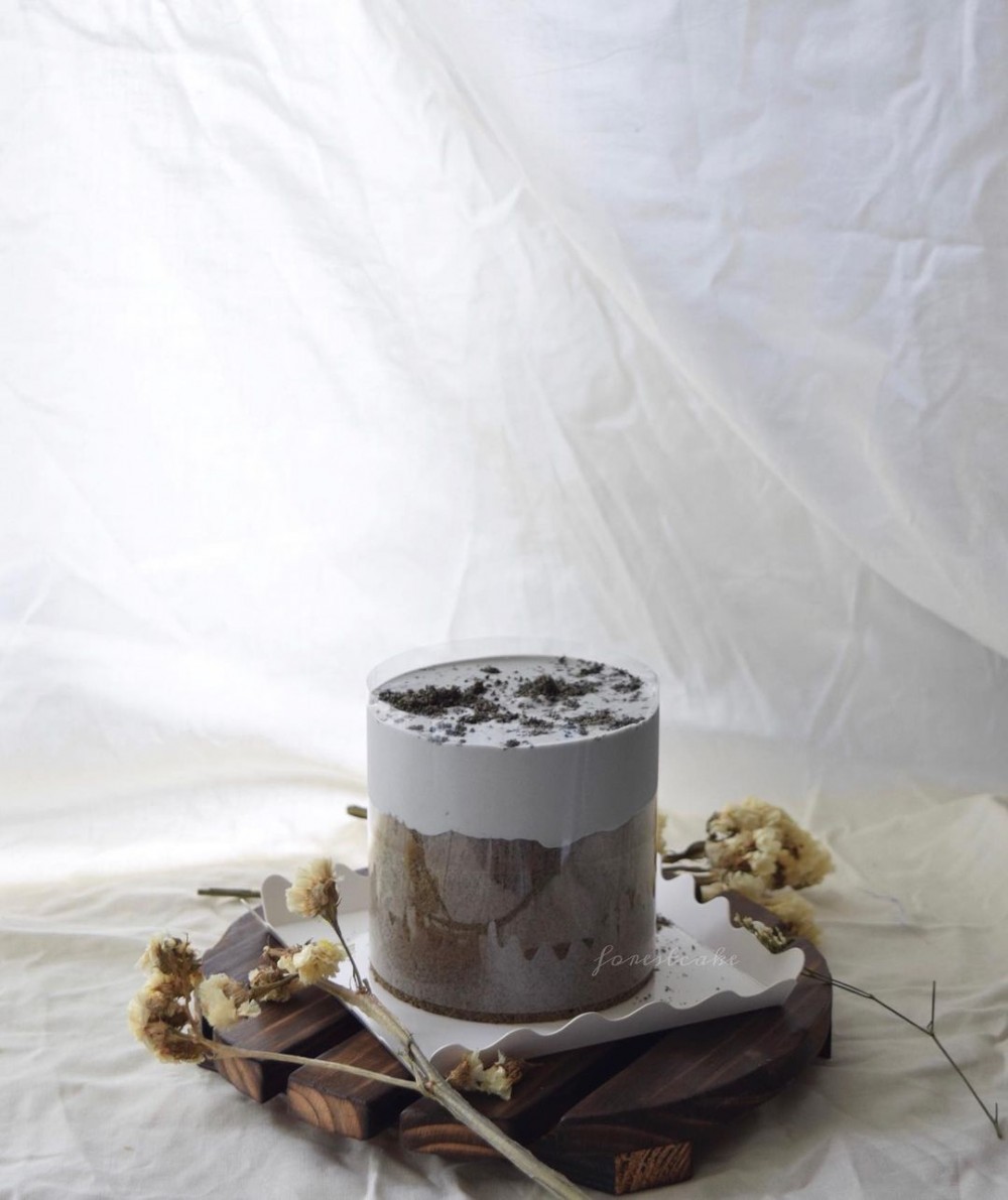 IG@forest snowslide cake