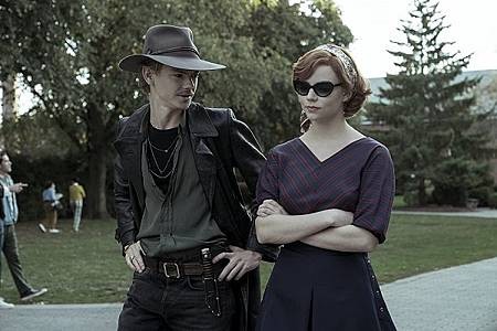 Netflix《后翼棄兵》