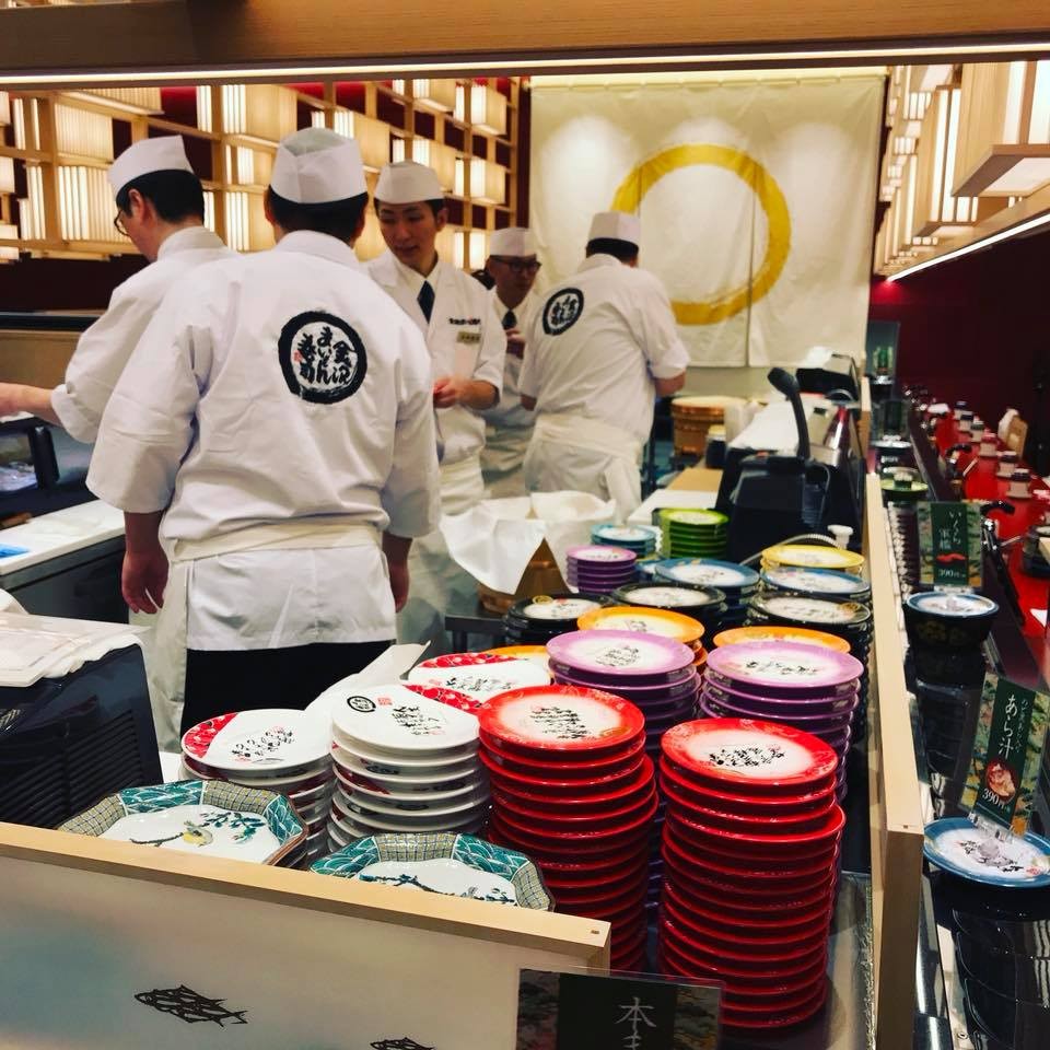 金澤MAIMON壽司台北分店有10幾種價格，豐儉由人