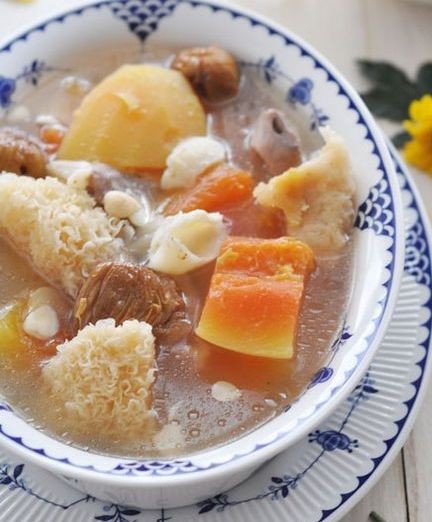 木瓜雪耳豬展湯