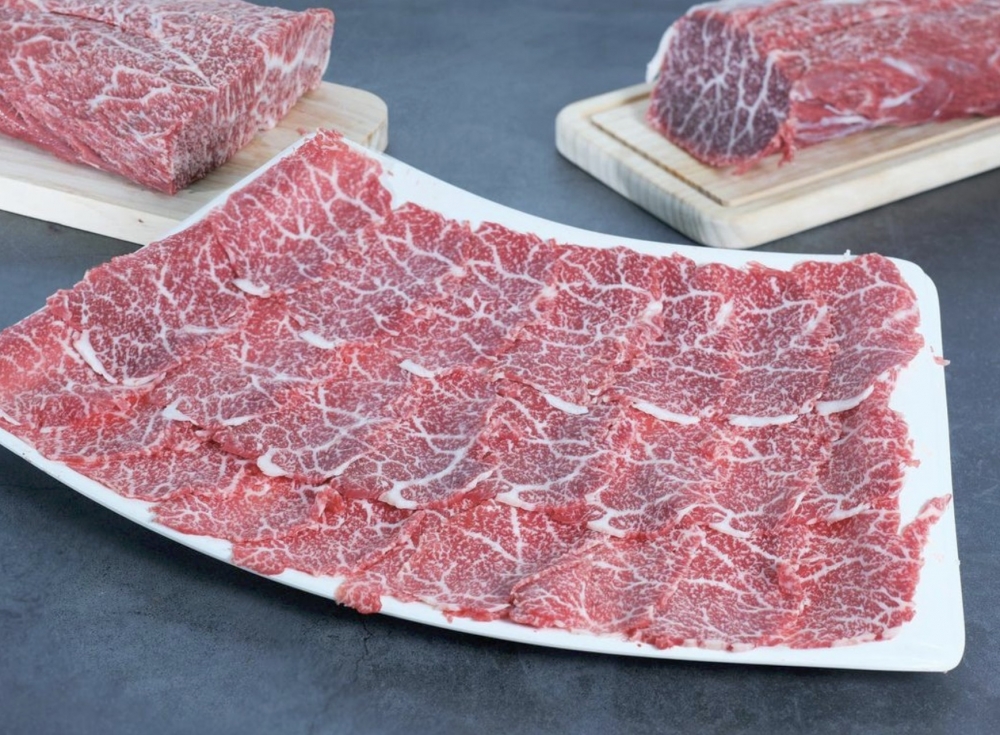 新財肉食特別之處是不會分成牛頸、牛脊、牛白肉等部位。