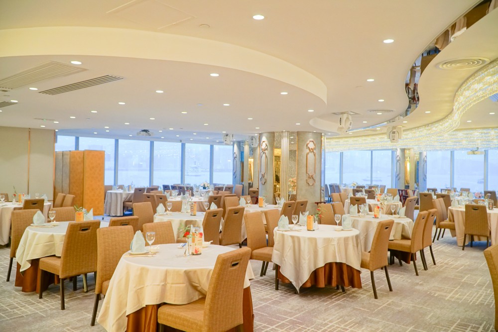 誠哥旗下5星級酒店中菜廳推大閘蟹套餐!