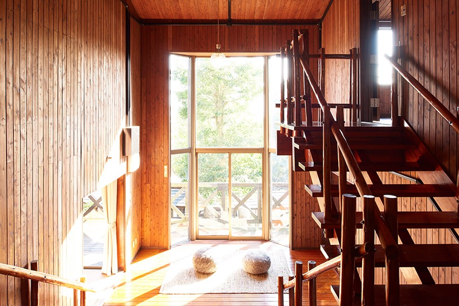 宿泊棟啱晒一大班人住!