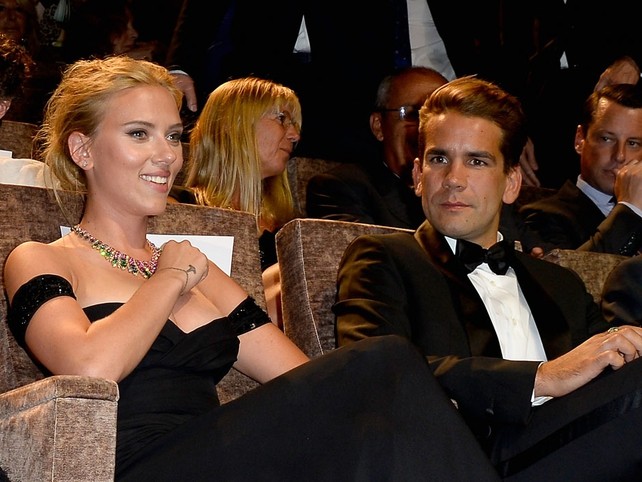 Scarlett Johansson & Romain Dauriac
