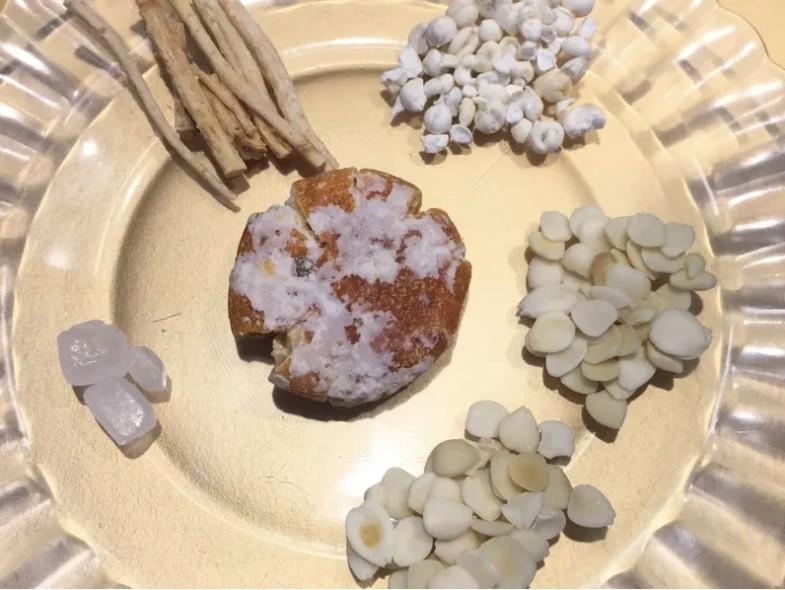 川貝燉桔餅潤肺方