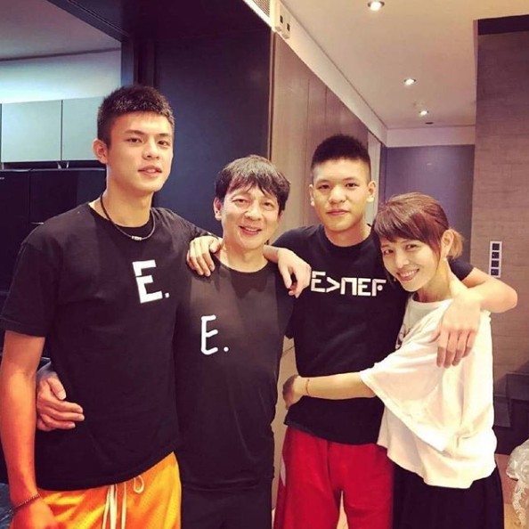 林葉亭下嫁搖滾歌手高人傑，婚後二人育有兩名兒子