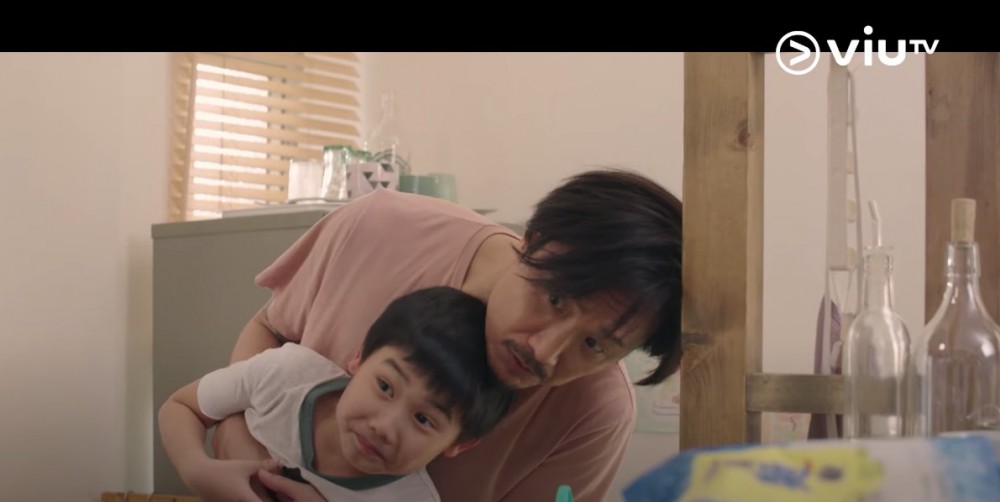 Jasper 飾演 5 歲大嘅「暴龍哥」。