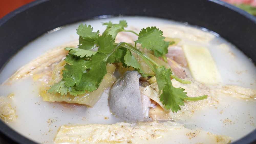 旺角新開平價雞煲放題店！$158任食