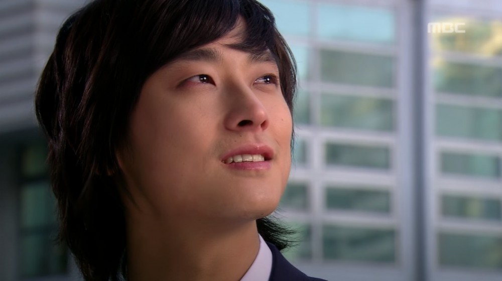 《宮》係 2006 年嘅作品。