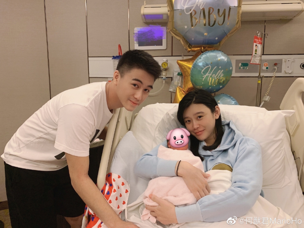 奚夢瑤同細佢6年嘅賭王兒子何猷君結婚,更為何家誕下男長孫,地位穩如泰山
