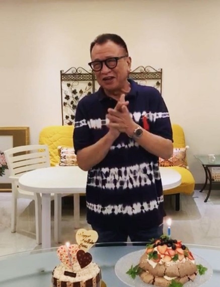 許紹雄早前 71 歲生日。