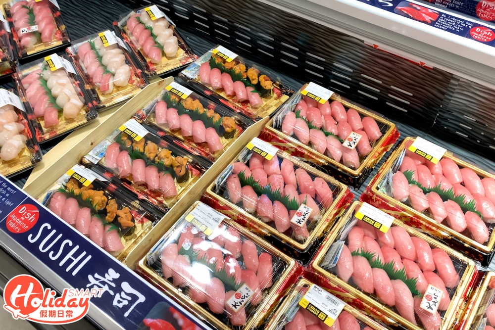 壽司區不再設於店舖內,新分店把專區設於入口處,更能方便客人選購。