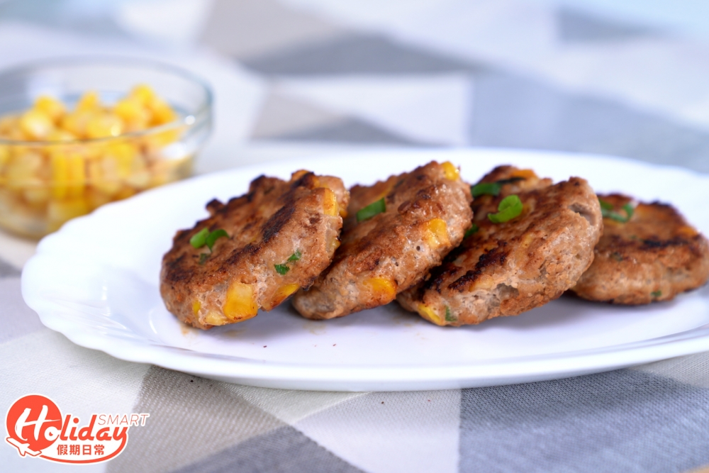 簡易家常菜｜粟米香蔥煎肉餅 懶人必學食譜