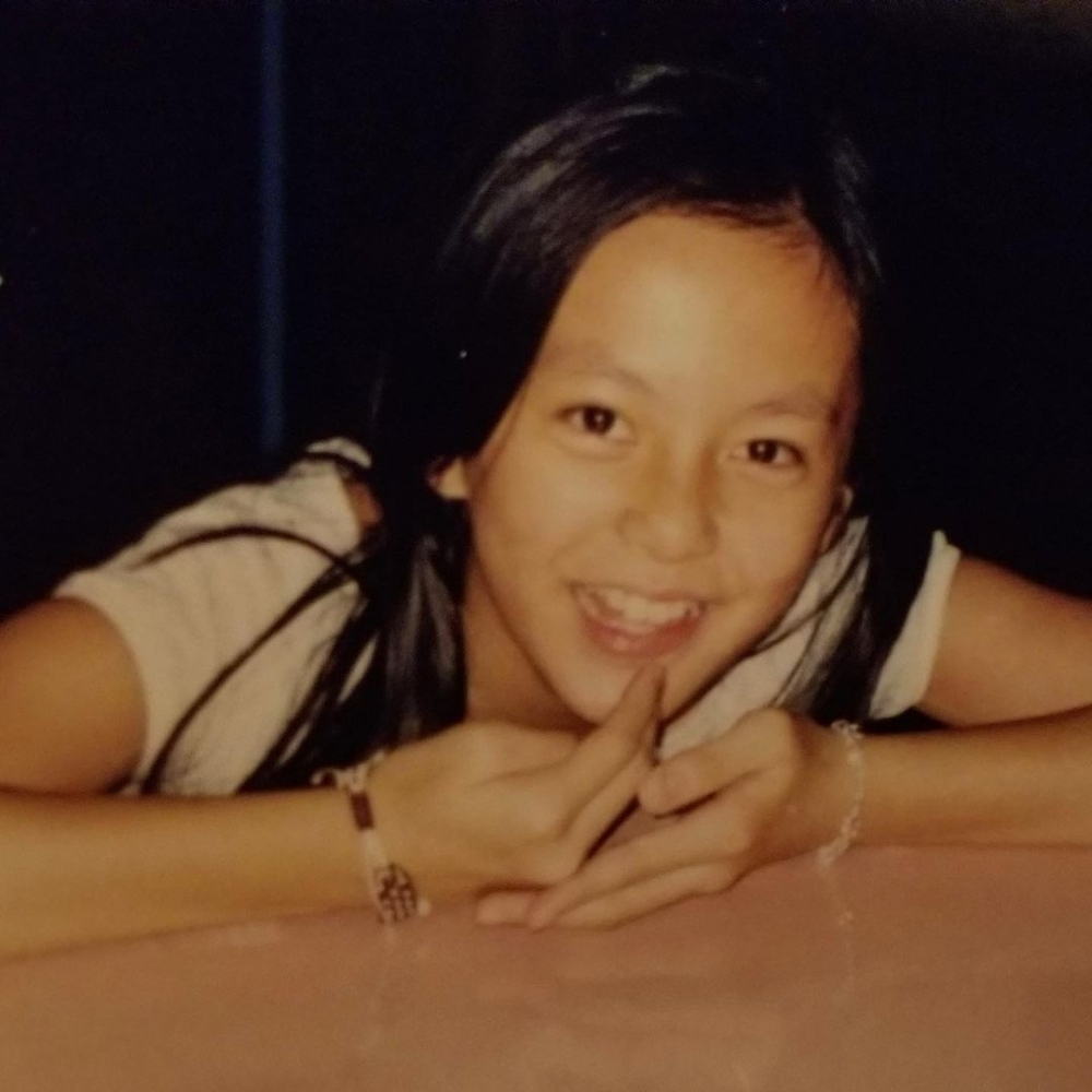 其中一張舊照簡直係女版吳彥祖