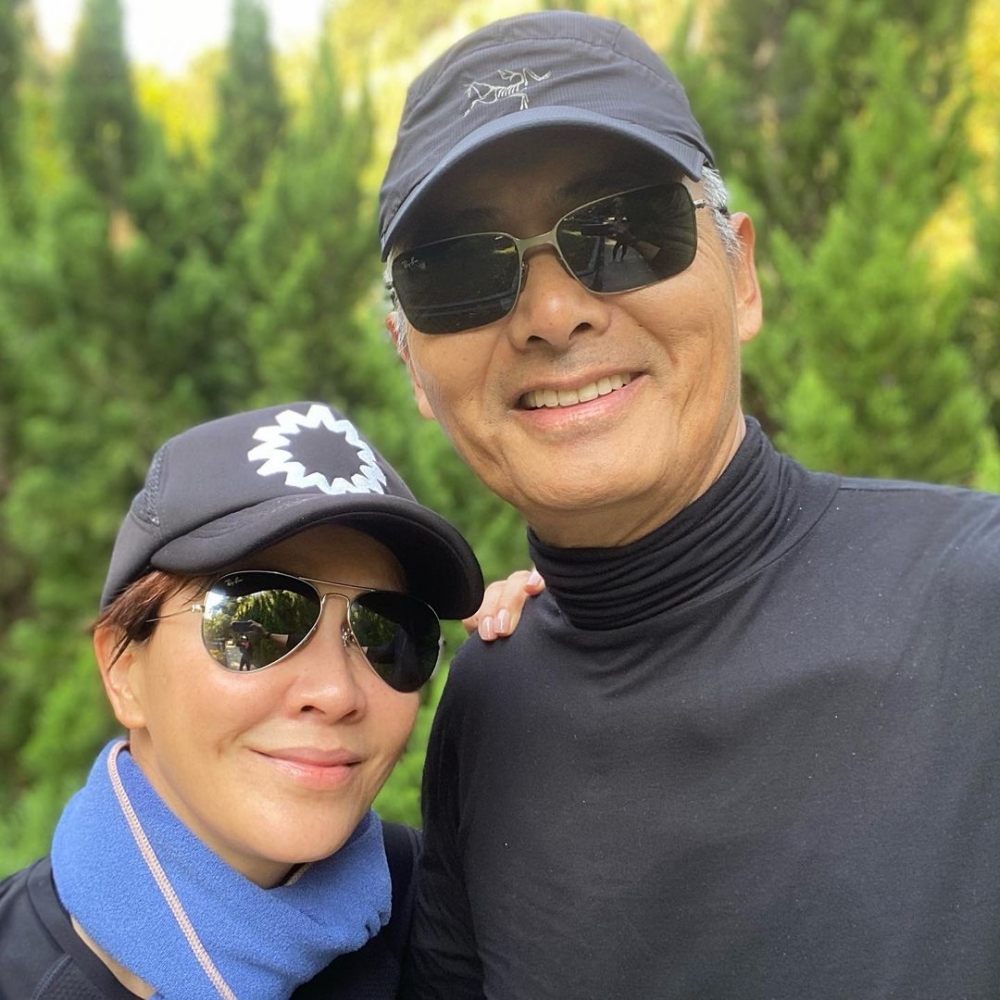 劉嘉玲平日IG可見,佢多數同朋友相聚食飯、行山等,非常享受生活~