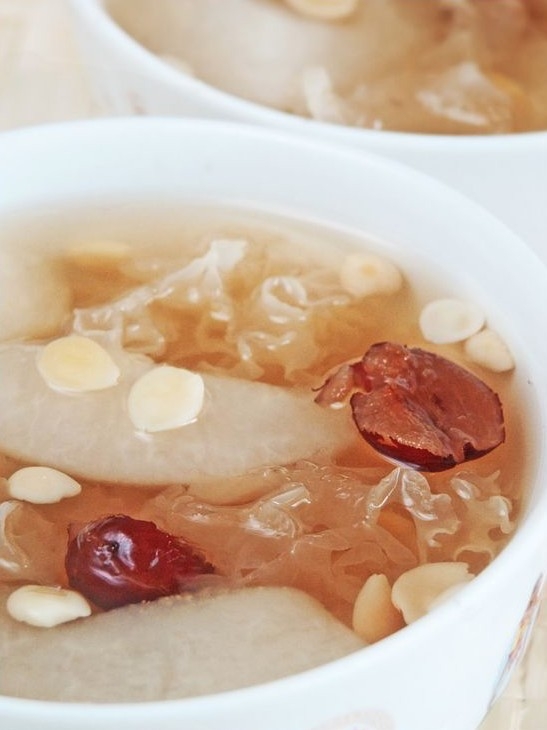 蘋果雪梨雪耳湯