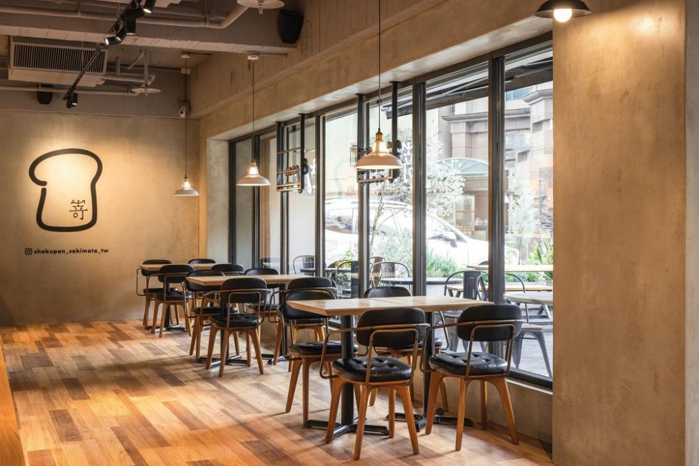 日本生吐司店SAKImoto bakery嵜本 尖沙咀海港城開首間海外店。