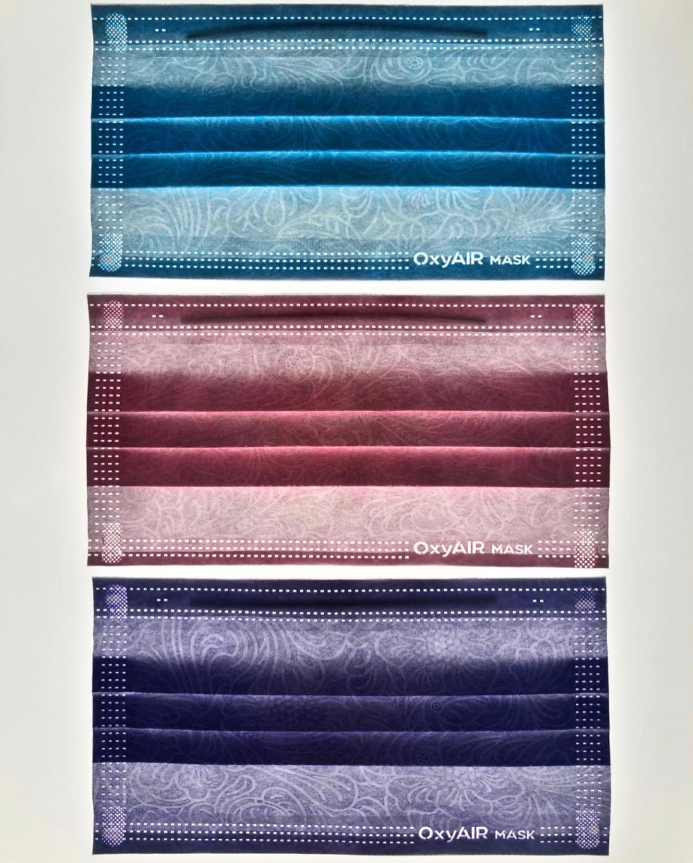 成人壓花口罩售價為$18/5個,