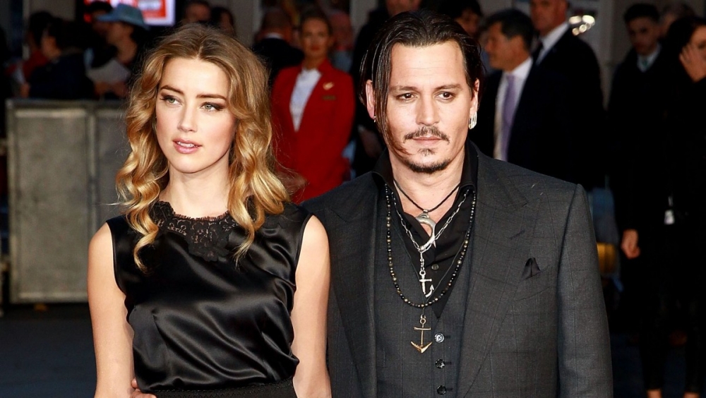 Johnny Depp(尊尼特普)同前妻Amber Heard嘅家暴案尚未完結,但佢控告英國《The Sun》誹謗卻被法庭判敗訴
