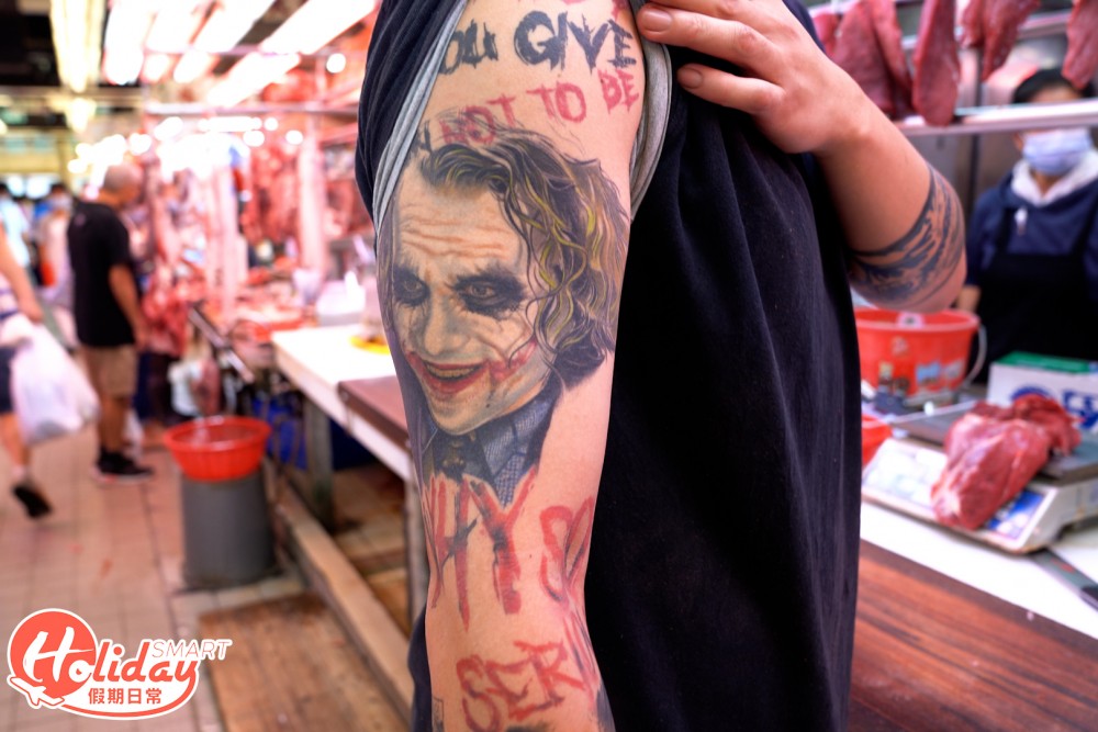 做呢行返足7日，開早收夜無假期。「Why so serious」是他的生活態度，提醒著除了工作以外，不用事事太認真。