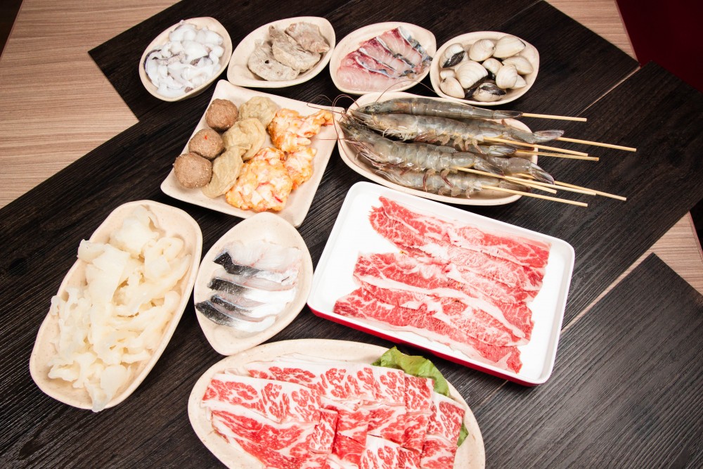 旺角新開平價雞煲放題店！$158任食