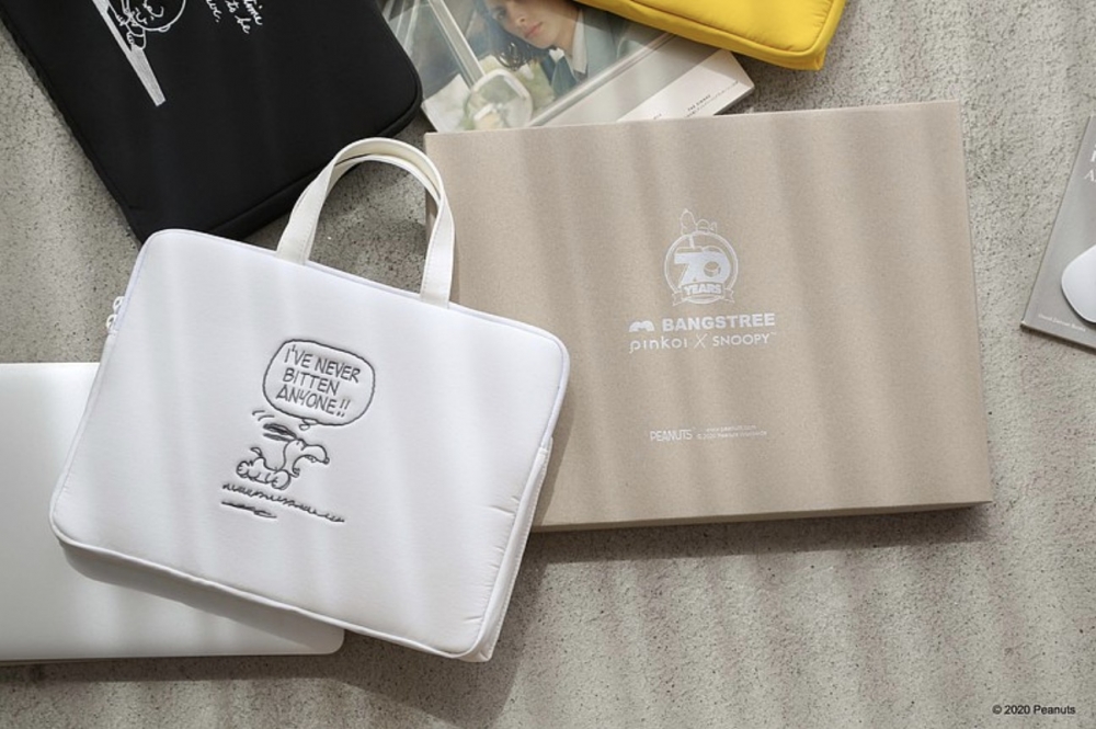 SNOOPY 獨家聯名手提筆電包