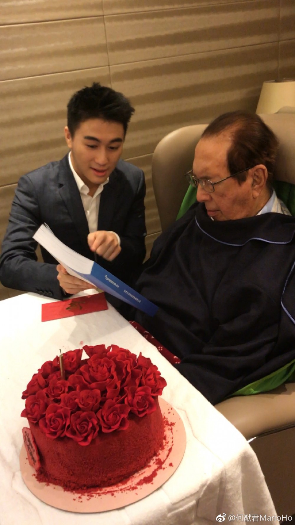 何猷君雖然指自己唔會拎屋企一分錢,但網民就認為佢講嘢好無說服力