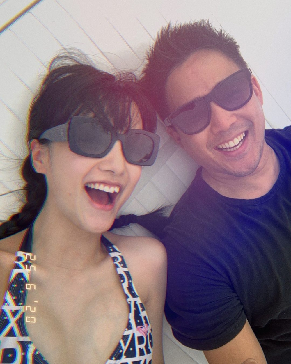 陳嘉寶喺2017年與初戀男友結婚,依家已經喺兩女之母