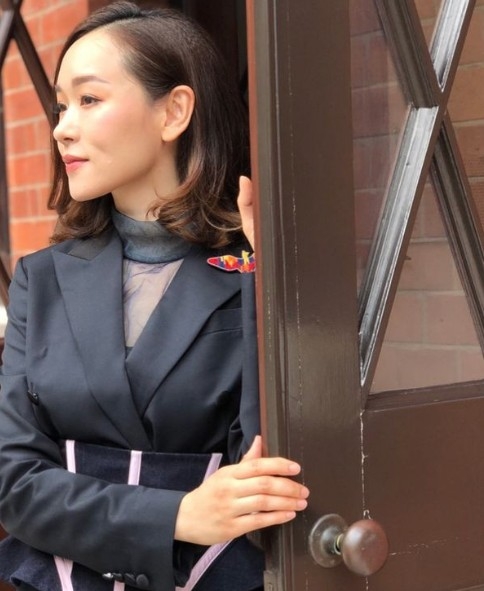 消息一出,引起網民討論,有網民就話楊思琦根本冇老公,喺度講大話。