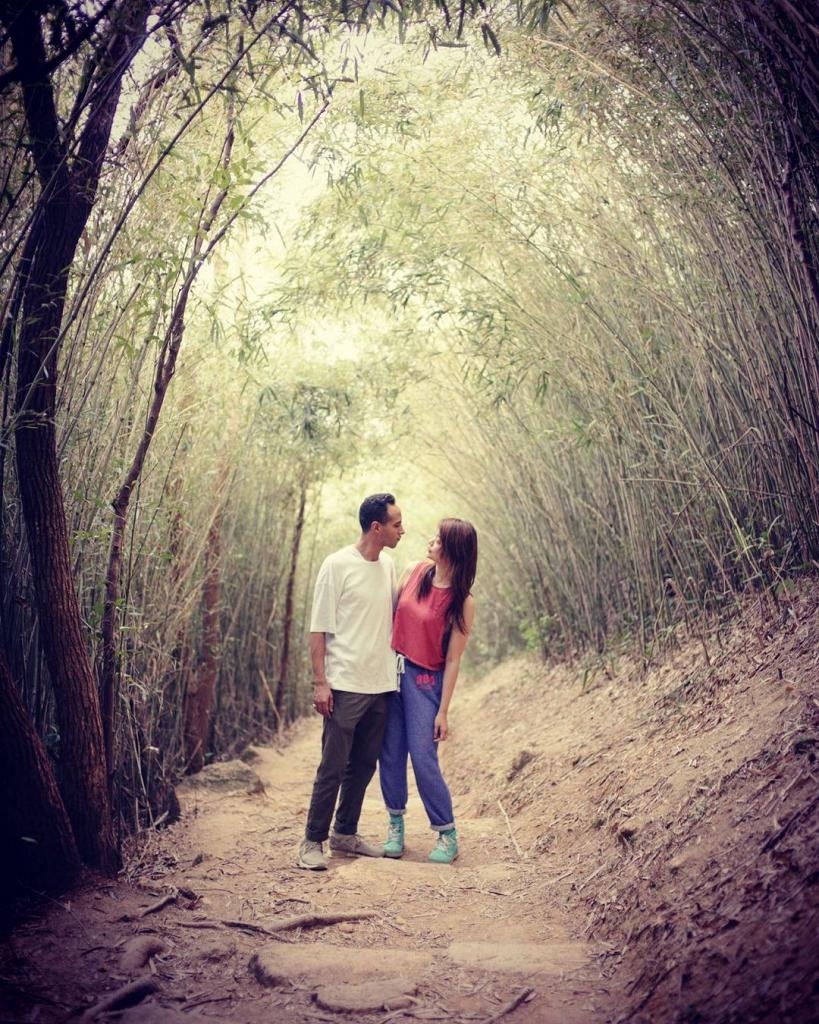 謝茜嘉今日就親自喺電台分享喜訊，並否認會辭職離開電台