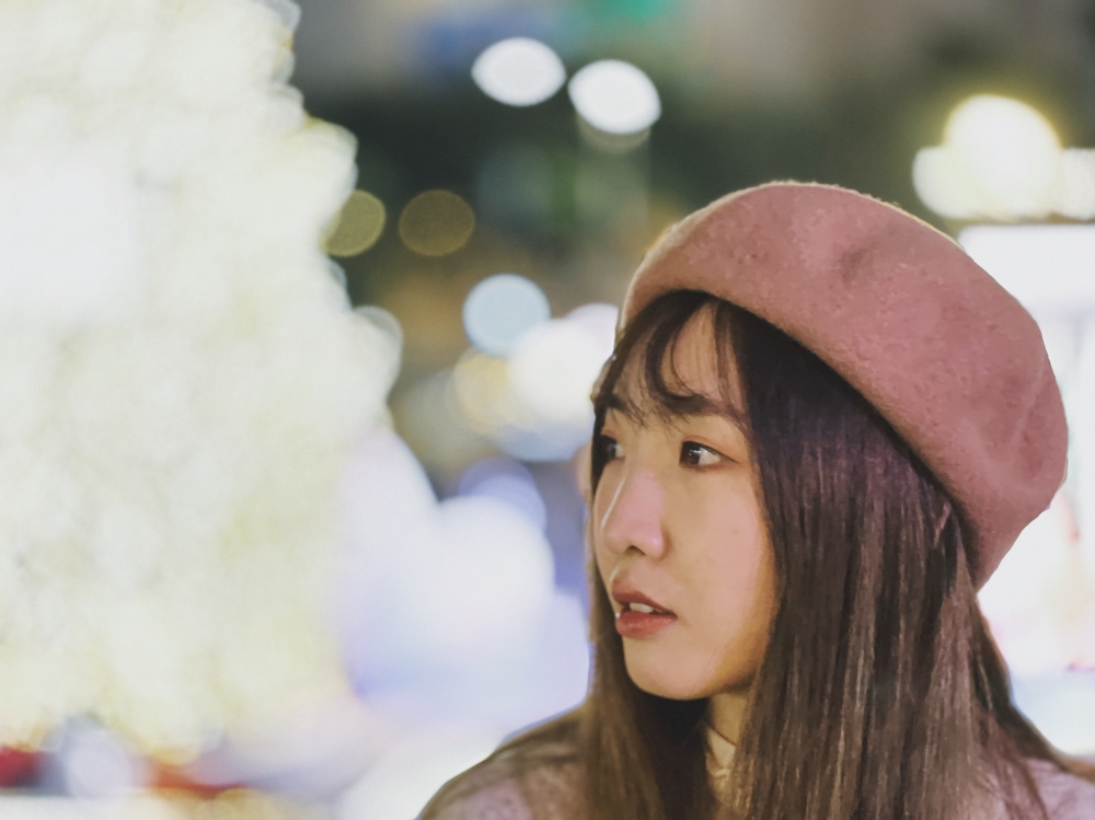 「人像模式」輕易營造可後期調校 「前清後朦」的散景效果