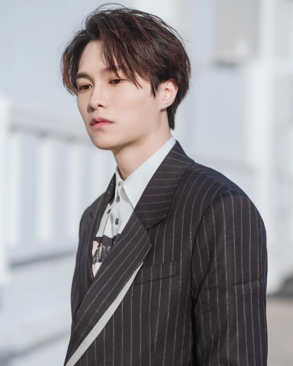 由張智霖飾演嘅「初哥哥」，本來有指會由陳家樂或周柏豪出演，現由胡鴻鈞擔任呢個角色。