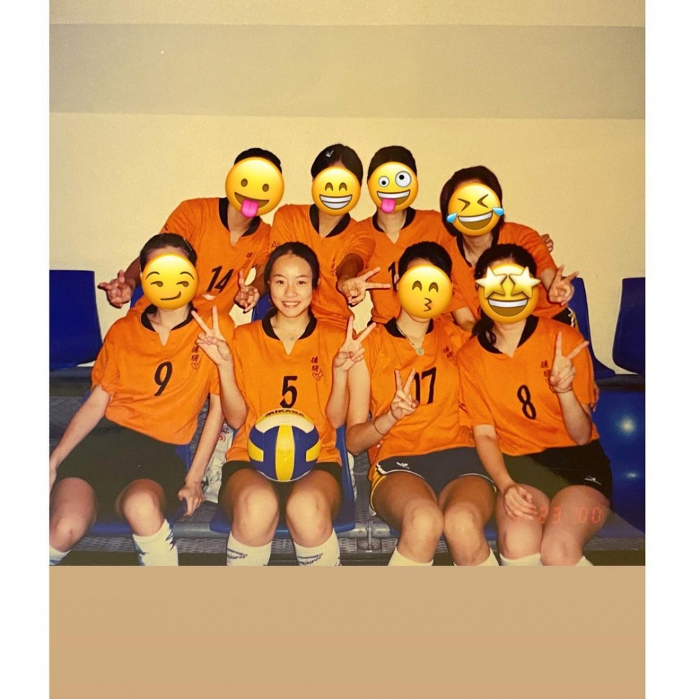 Stephy之前都有公開過自己中學時期打排隊嘅相